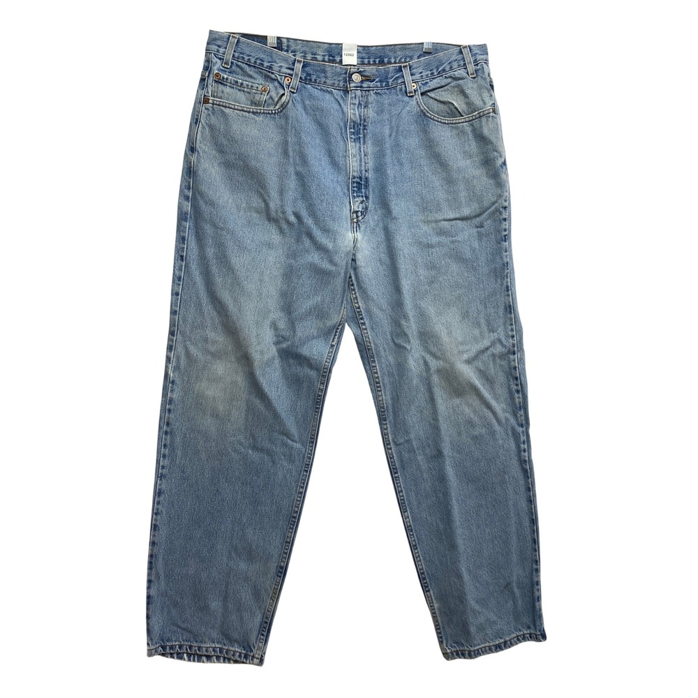 Levi's Jeans Mens 42x30 Light Wash 550 Relaxed Fit Tapered Leg 550-4891